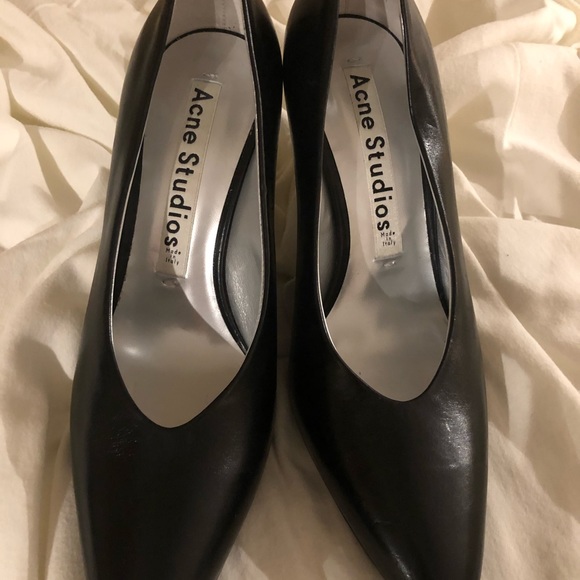 Acne black leather pump - Picture 7 of 7